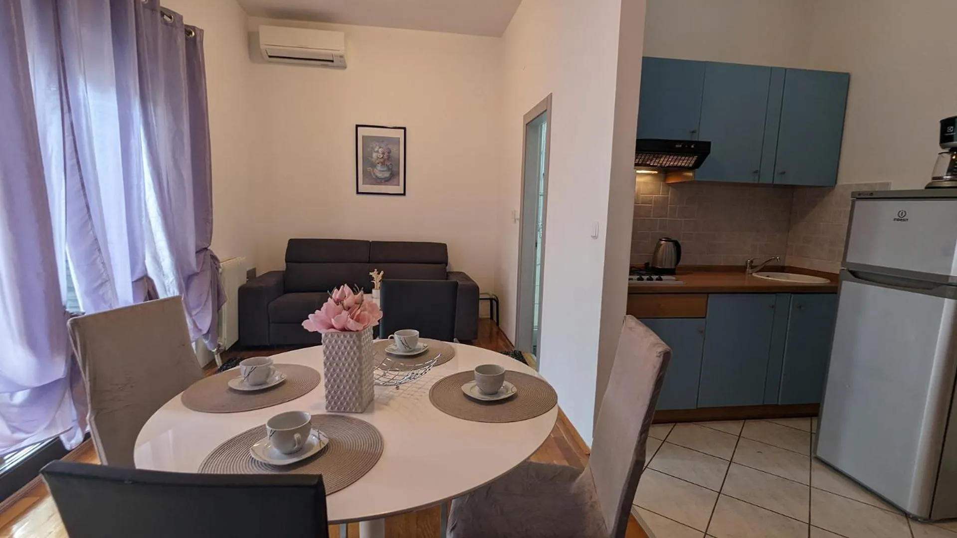 Kartal Residence In The Center Of Porec Near The Beach Holiday home