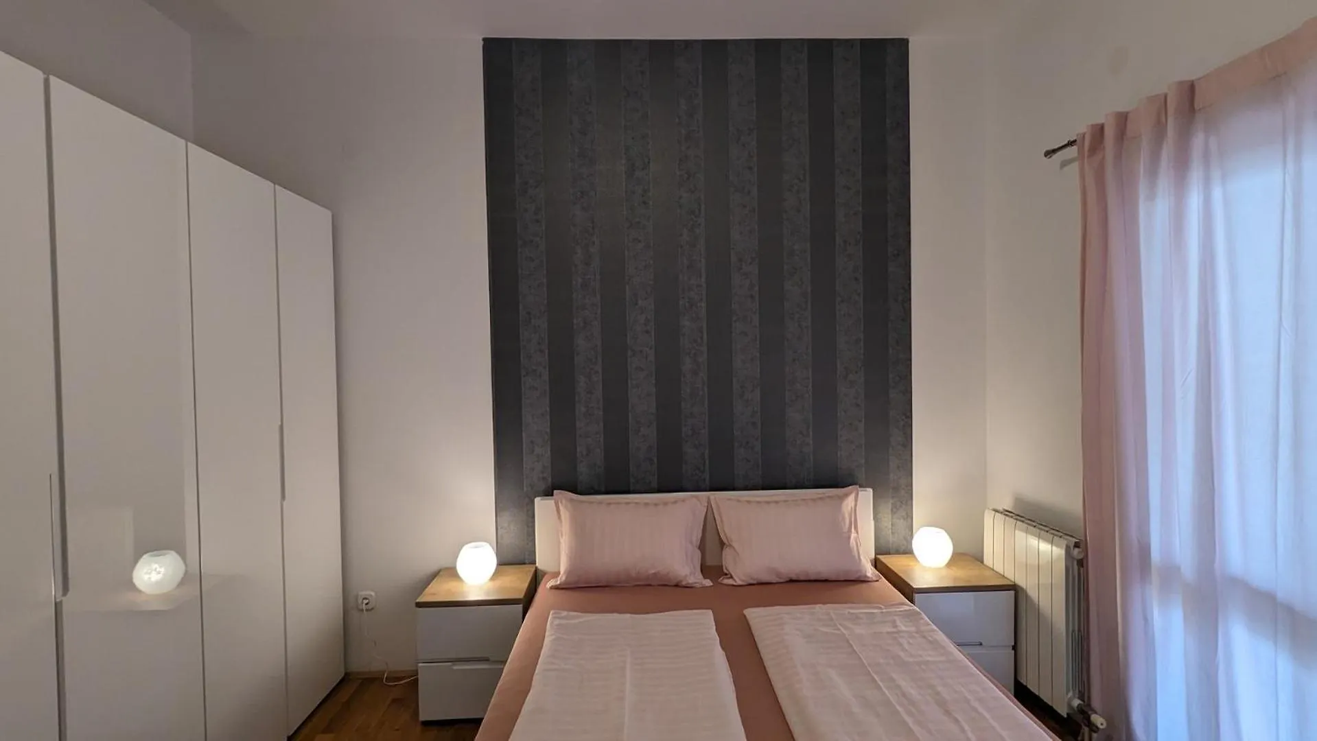 Kartal Residence In The Center Of Porec Near The Beach
