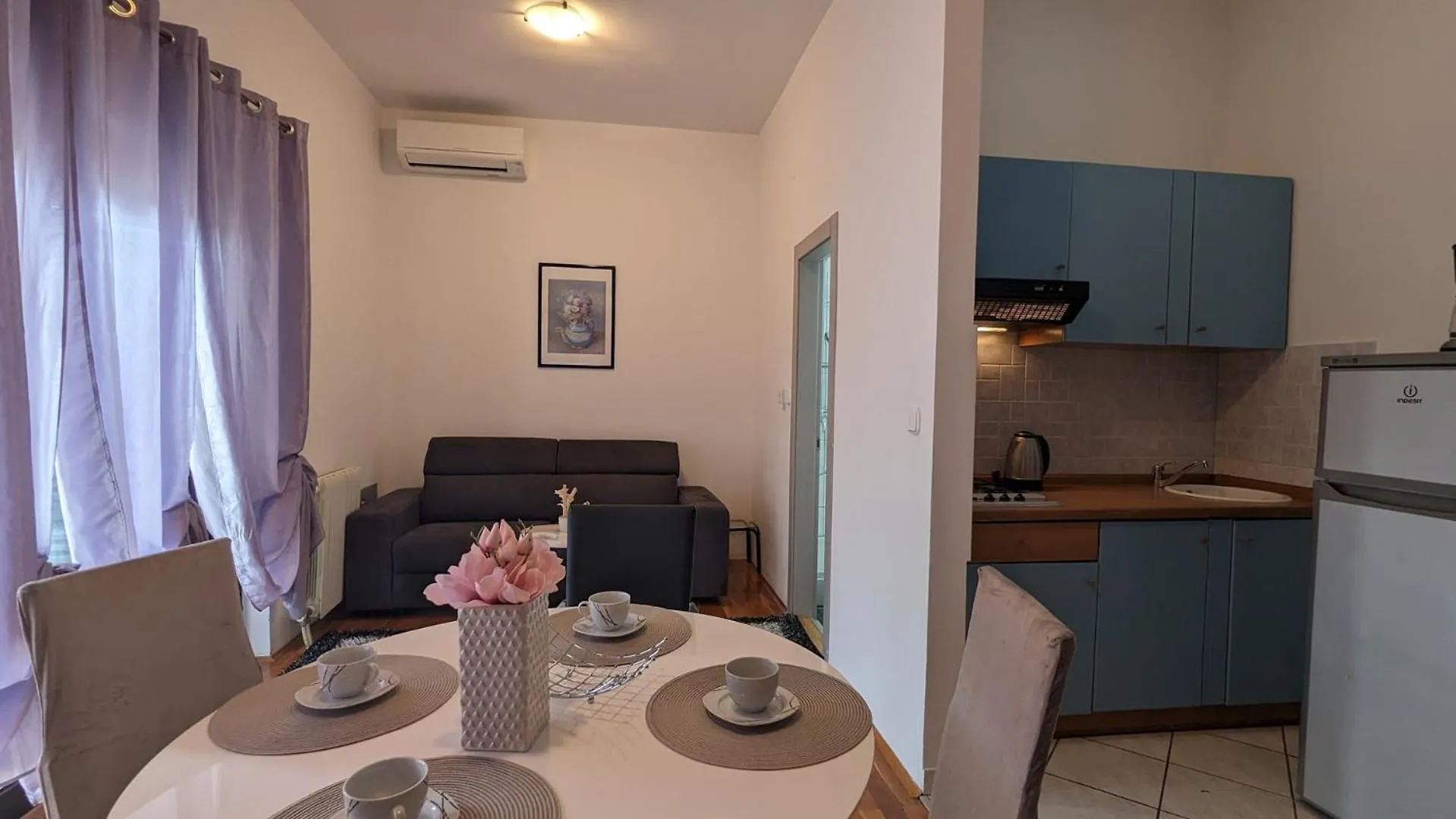 Kartal Residence In The Center Of Porec Near The Beach 0*,